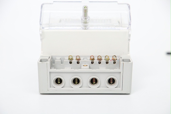 单相费控智能电能表